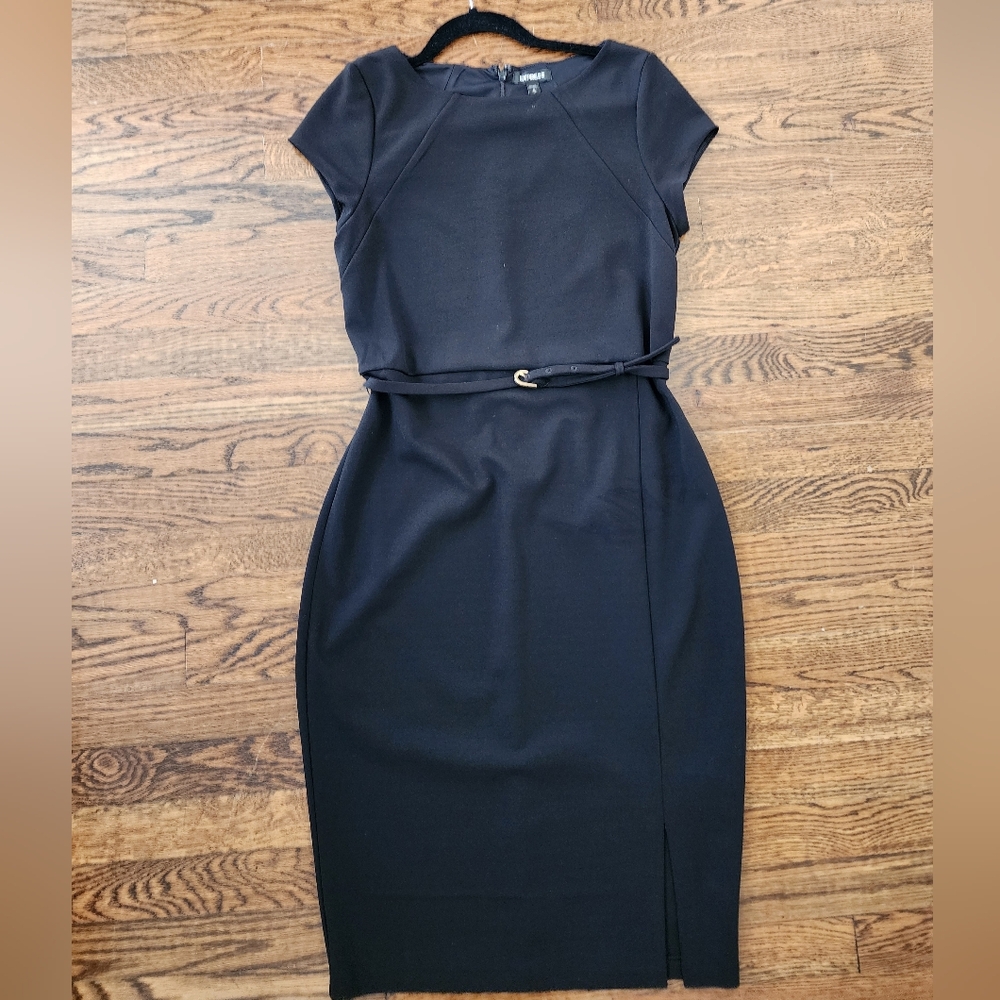 Express Belted seamed sheath dress Womans Size M